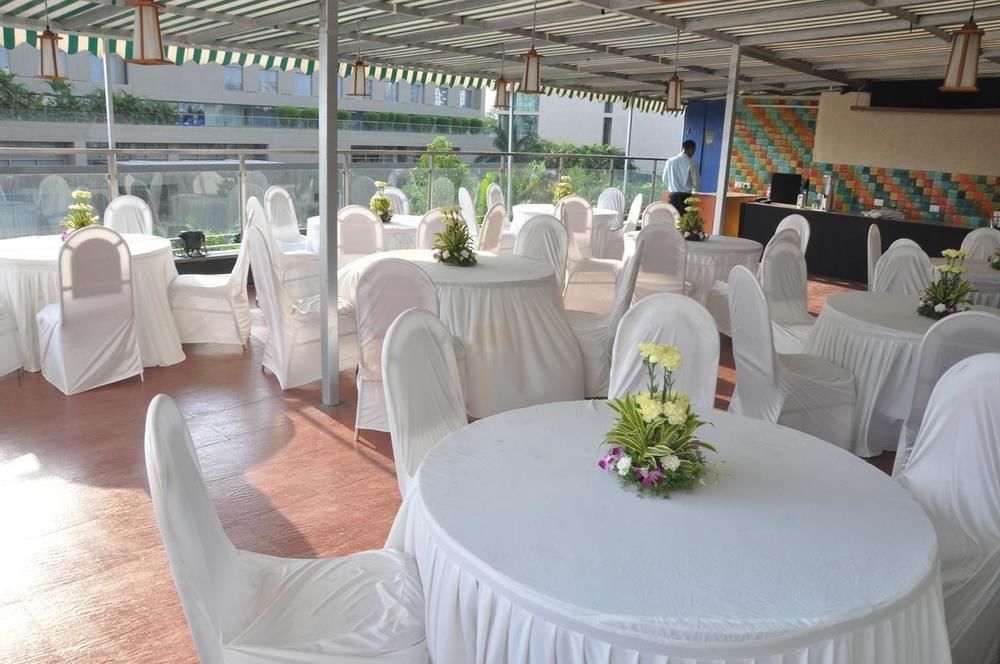 Hotel Lxia Hinjewadi - Indian Nationals Only Pimpri-Chinchwad Екстериор снимка
