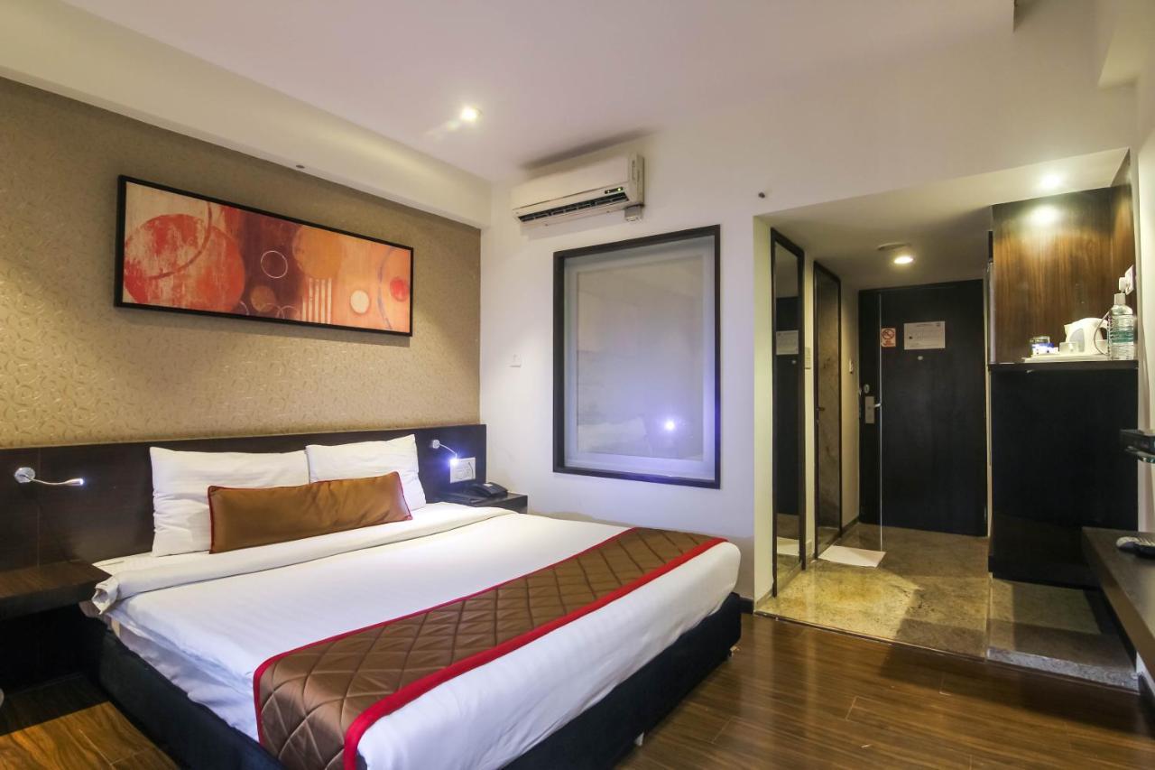 Hotel Lxia Hinjewadi - Indian Nationals Only Pimpri-Chinchwad Екстериор снимка